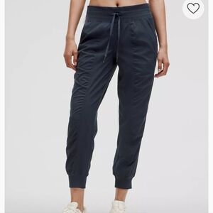 Lululemon Dance Studio Mid-Rise Jogger 7/8 Length